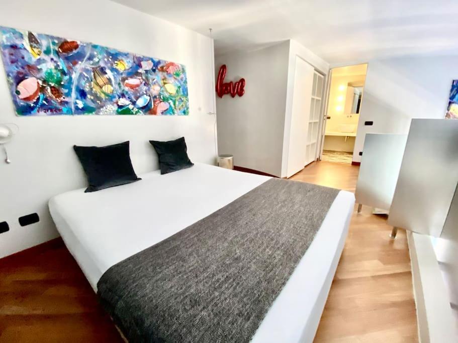 Sky Loft Genova Lägenhet Exteriör bild